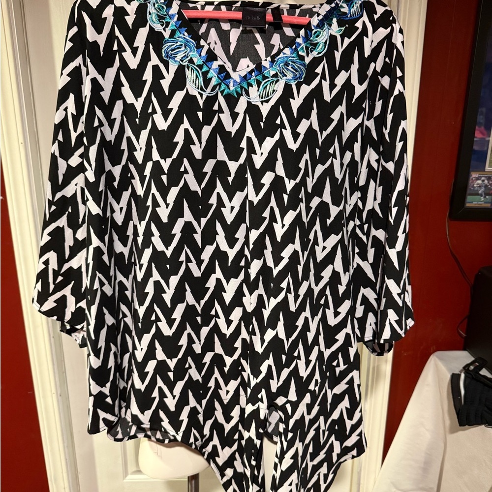 Rafaella Black and White Blouse Elegant Top
